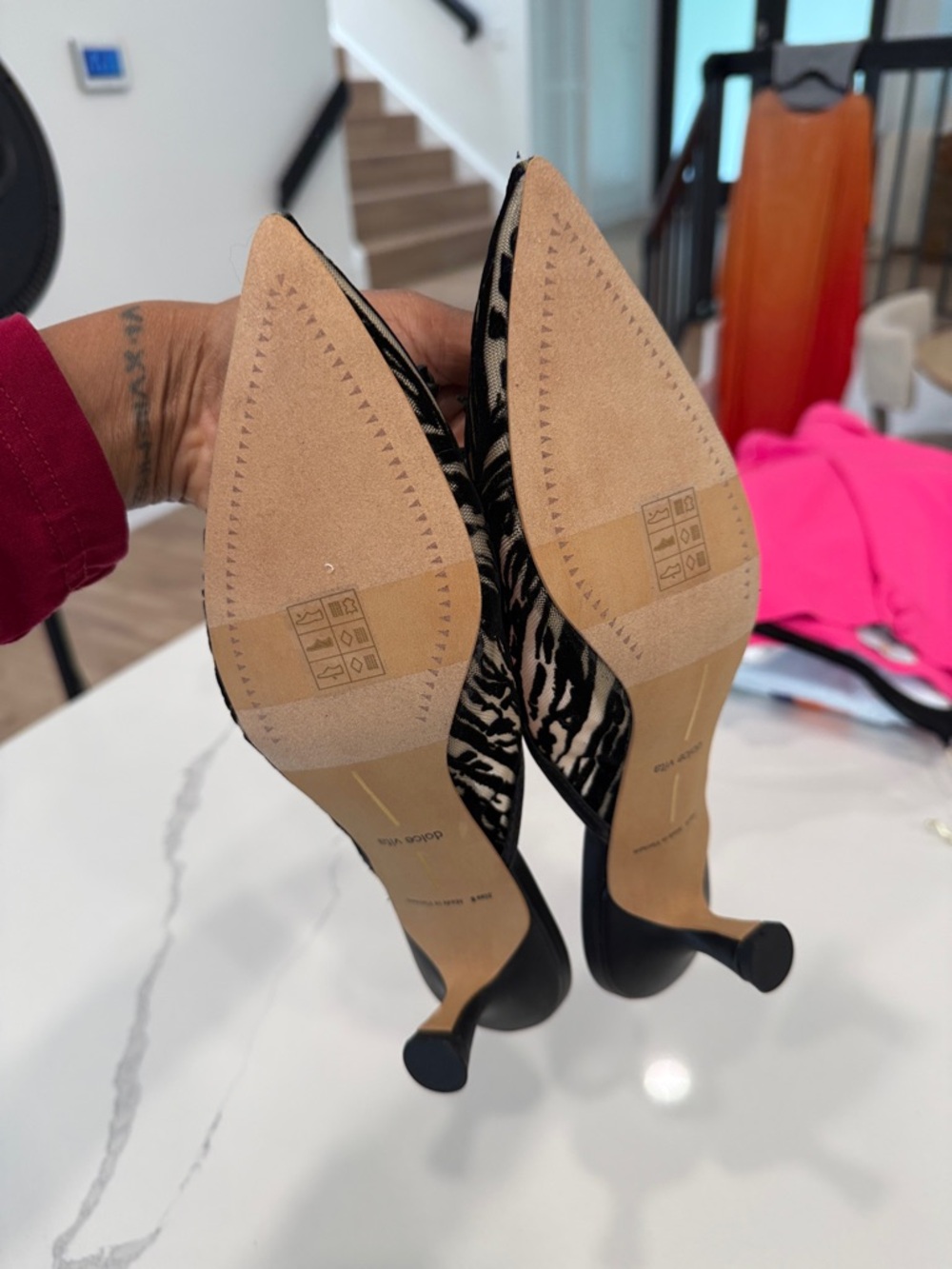 Dolce Vita Black and Beige Pointed Mule with Animal Print - Picture 3 of 3